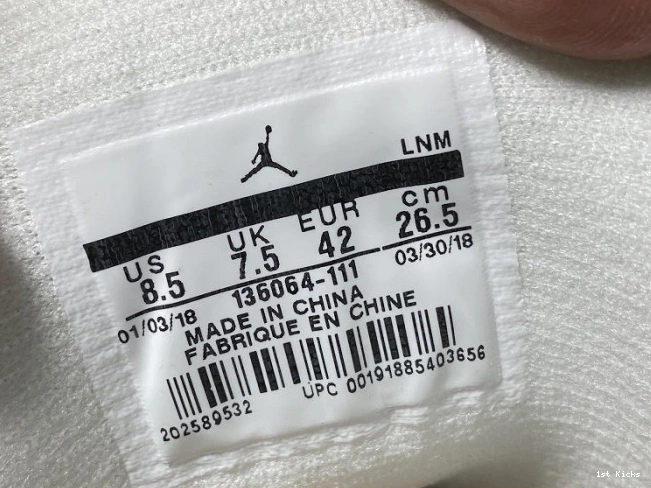 1st Kicks Shoes Jordan Retro White Air 3 Triple 136064-111 0707